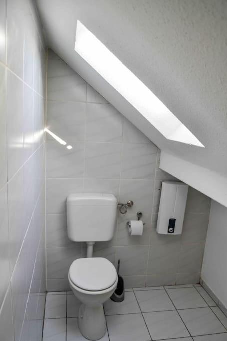 Schoene Dachgeschosswohnung Nahe Koeln Ngoại thất bức ảnh