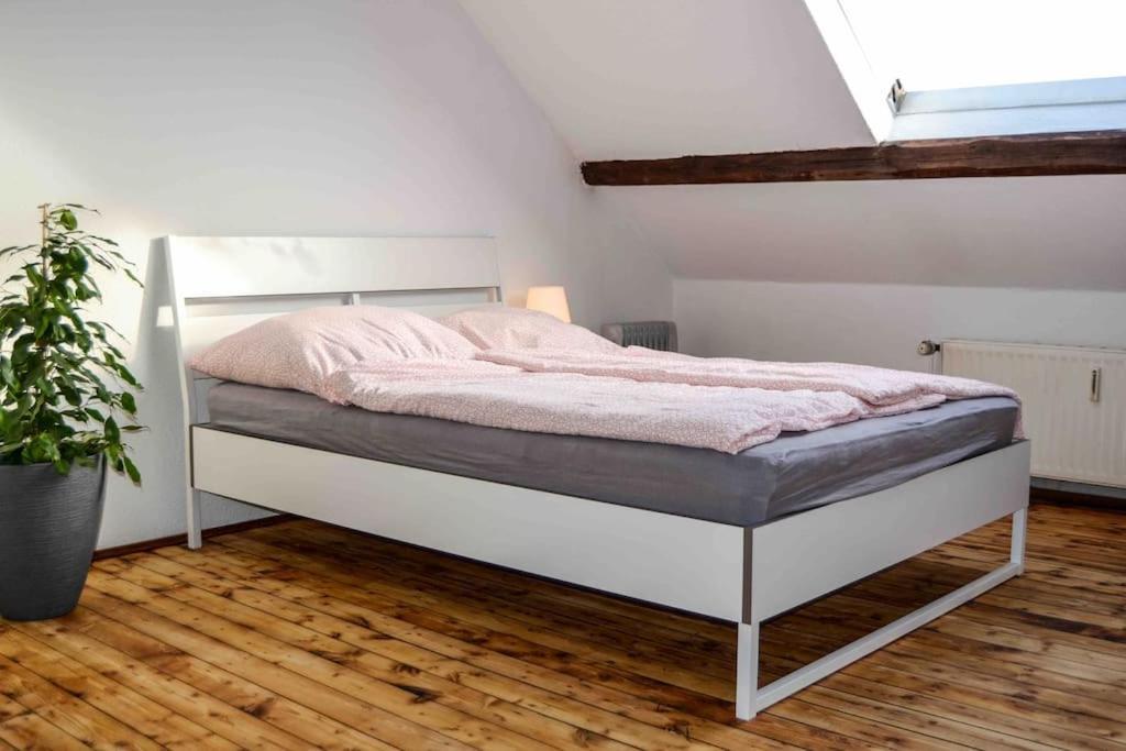 Schoene Dachgeschosswohnung Nahe Koeln Ngoại thất bức ảnh